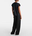 Шелковый топ с драпировкой из сатина Vince, черный - фото 3