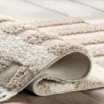 Ковер Leena Intertwined Circles High/low Area Rug nuLOOM, 152x229 см, светло-бежевый - фото 4