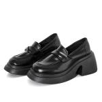 Женские лоферы Komanic, Экрю - фото 9