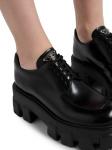 Prada монолитные туфли на шнуровке, черный - фото 5