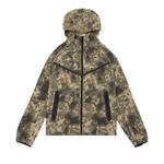 Ветровка Nike Tech Dri-FIT Woven Camo Windrunner Oversized Jacket, Neutral Olive/Black - фото