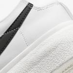 Кроссовки Nike Blazer Low Platform, серо-белый - фото 9