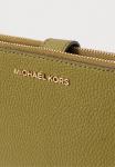 Кошелек MICHAEL Michael Kors JET WRISTLET, Pistachio/Light Green - фото 4