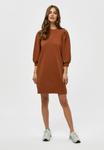 Платье Minus MIKA 3/4 SLEEVE , Dark Sand/Brown - фото 2