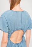 Платье CLOSED SHORT GATHERED DRESS, Light Blue Denim/Light-Blue Denim - фото 7
