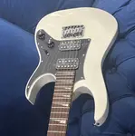 Электрогитара Ibanez miKro GRGM21 - белая - фото 5