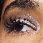 Стик для теней Dazzleshadow MAC, Demure Diamonds (true silver) - фото 4