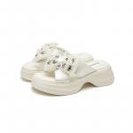 Шлепанцы и сланцы DAPHNE Slide Slippers Women's, бежевый - фото 3