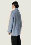 Джемпер Soaked in Luxury SLPleoni Highneck Pullover, Doeskin And Blue Melange/Beige - фото 3
