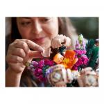 Конструктор LEGO Icons Букет цветов 10280, 756 деталей - фото 14