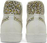 Кроссовки Nike Wmns Blazer Mid '77 SE 'Lemon Leopard', белый - фото 7