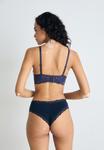 Бюстгальтер Triumph AMOURETTE CHARM, Ink Gray/Blue-Grey - фото 3
