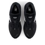 Кроссовки New Balance 2002R 'Black White' - фото 3