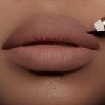 Карандаш для губ Lip Cheat Charlotte Tilbury, Iconic Nude (nude) - фото 3