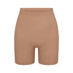 Шорты до средины бедра SKIMS Seamless Sculpt, цвет Sienna - фото
