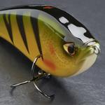 Приманка WXM JRK 150S для джеркбейта окуня CAPERLAN, черный/желтый/неоновый кроваво-оранжевый - фото 4