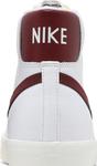 Кроссовки Nike Blazer Mid '77 Vintage 'White Team Red', белый - фото 8