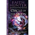 Книга Circle Of The Moon – (Paperback) - фото