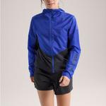 Куртка женская Arcteryx Norvan Windshell, черный - фото 6