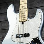 Басс гитара Lakland Skyline 44-60 Custom Vintage J - Ice Blue Metallic - фото 4