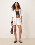 Короткие шорты ASOS DESIGN белого цвета - фото 3
