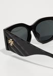 Солнцезащитные очки Tory Burch, черный - фото 3