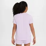 Футболка Nike One для девочек, цвет Violeta - фото 2