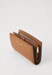 Кошелек MICHAEL Michael Kors BRYANT WALLET, Luggage/Brown - фото 3