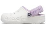 Сандалии Crocs Classic Baya Lined Fuzz-Strap Clog 'White Lila', белый - фото 2