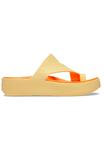 Сандалии GETAWAY PLATFORM TOE LOOP Crocs, цвет Golden Hour - фото