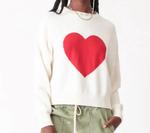 Белый женский свитер с сердечками Electric & Rose - фото