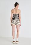 Шорты Gina Tricot Shorts, Stripe/White - фото 3