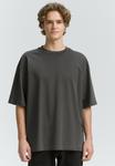 Футболка TOM TAILOR DENIM Basic T-shirt, Ash Grey/Anthracite - фото