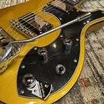 Schecter Stargazer 6 Vibrato 2024 - настоящее время - Металлик Золото - фото 4