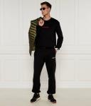 Утепленный свитер Slim fit Guess Jeans, черный - фото 2