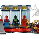 Набор Marvel Attack On The Spider Lair Set 76175 LEGO - фото 5