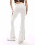Леггинсы Agon Flared белого цвета - фото 3