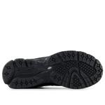 Кроссовки New Balance 2002R 'Black White' - фото 5