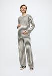 Джемпер MAMALICIOUS MLBINA L/S CROPPED KNIT TOP BF, Birch Stripes:Black/Beige - фото 2