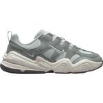 Кроссовки Nike Wmns Tech Hera, зеленый - фото