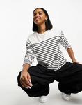 Бело-черный полосатый топ JDY - фото
