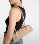 Le Teckel Small кожаная сумка через плечо Alaïa, Grege - фото 2