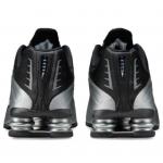 Кроссовки Nike Shox R4 'Metallic Silver Black' - фото 4