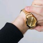 Часы CASIO STANDARDVintage Men's Quartz Waterproof Mens Gold Analog, желтый - фото 4