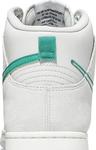 Кроссовки Nike Dunk High SE GS 'First Use Pack - Green Noise', белый - фото 8