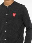 Comme Des Garçons Play шерстяной кардиган с сердечками, серый - фото 4