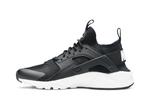 Кроссовки Nike Air Huarache Run Ultra Low GS 'Black White', черный - фото 3