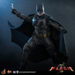 Фигурки The Flash Batman в масштабе Hot Toys - фото 5