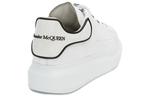 Кроссовки oversized sneaker 'white black' Alexander Mcqueen, белый - фото 4