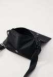 Сумка кросс-боди Emporio Armani SHOULDER BAG UNISEX, Black - фото 4